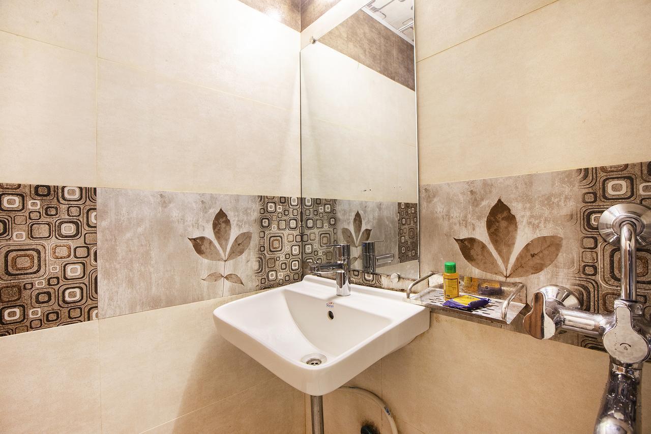 Hygienic Hotel Liberty Plaza Mumbai Exterior photo