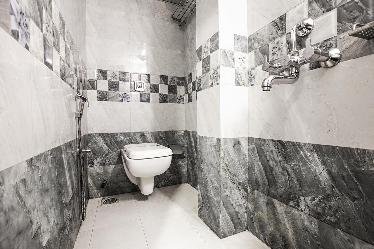 Hygienic Hotel Liberty Plaza Mumbai Exterior photo